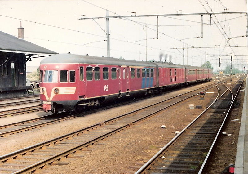 Bestand:Commons-Dieselvijf te Geldermalsen 21-05-1974..jpg