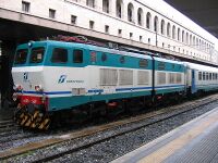 Commons-Locomotiva E656-569.jpg