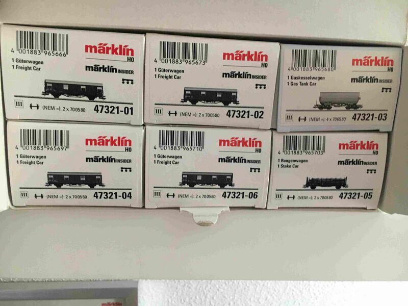Bestand:Marklin 47321-Wagonsnummers.JPG